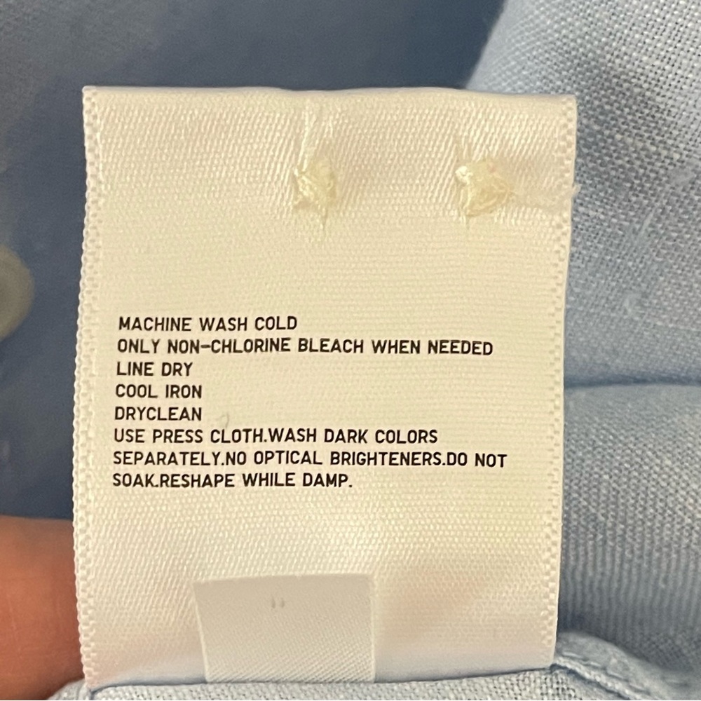 Uniqlo Linen Shirt Classic Fit Light Blue Shirt, Size XL - Picture 8 of 9